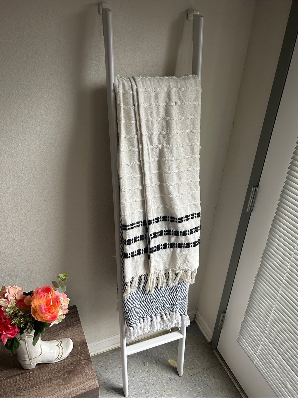 Ivory Textured Throw with Black Stripe and Fringe